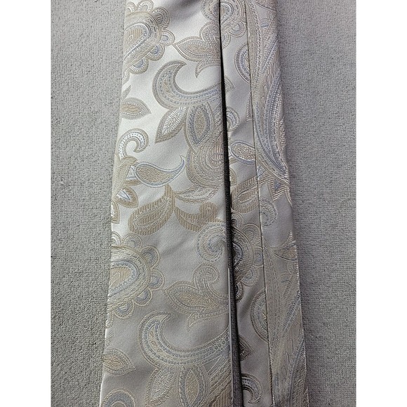 NEW - Sean John Rich Paisley Silk Neck Tie Metallic Silver Jaquard NWT $59.50 - Picture 4 of 11